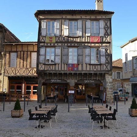 Cafe De France Bed & Breakfast Eauze Екстериор снимка