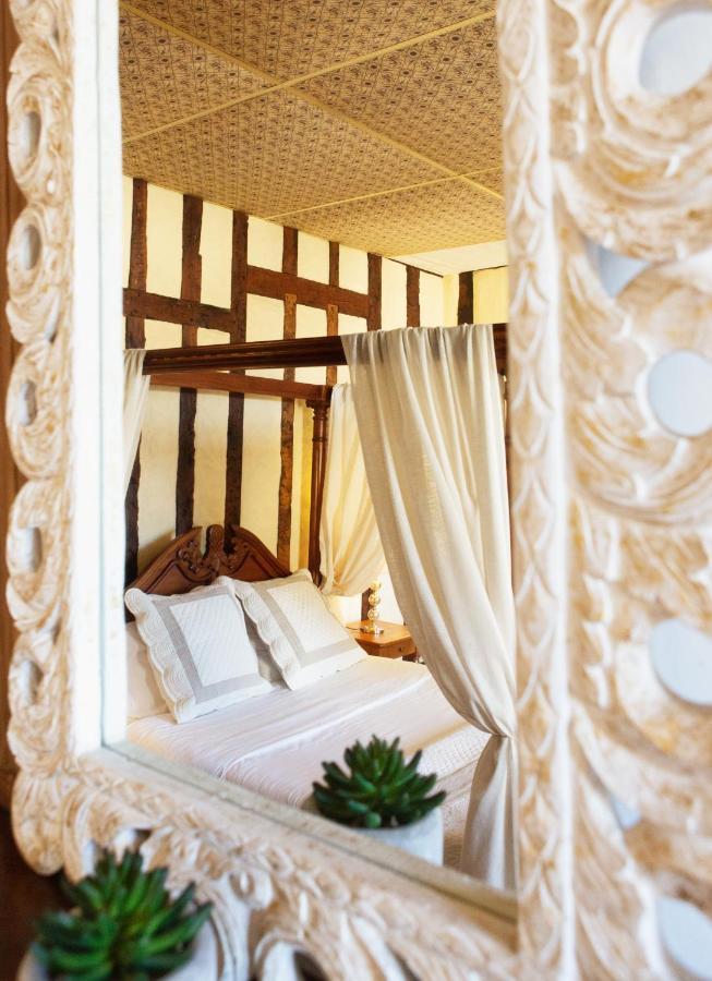 Cafe De France Bed & Breakfast Eauze Екстериор снимка